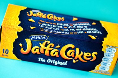 Londra İngiltere, 12 Mayıs 2025, Orijinal Klasik Jaffa Kek Bisküvileri Paketi