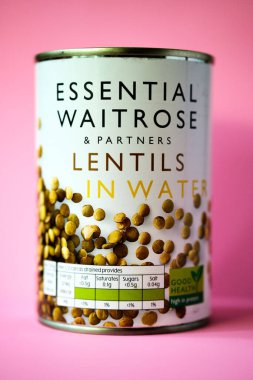 Londra İngiltere, 14 Mayıs 2025, Temel Waitrose Sağlıklı Mercimek Kutusu