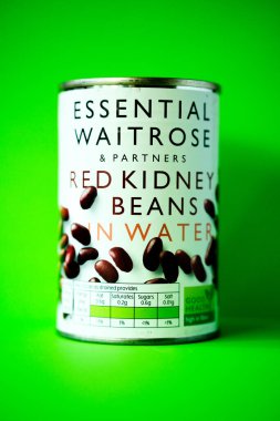 Londra İngiltere, 14 Mayıs 2025, Temel Waitrose Konservesi Sağlıklı Kırmızı Böbrek Pişirme Bileşeni