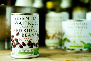 Londra İngiltere, 14 Mayıs 2025, Temel Waitrose Konservesi Sağlıklı Kırmızı Böbrek Pişirme Bileşeni