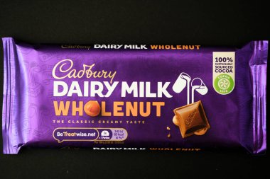Londra İngiltere, 16 Mayıs 2025, Cadbury Süt Çubuğu Çikolata