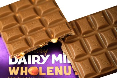 Londra İngiltere, 16 Mayıs 2025, Cadbury Süt Çubuğu Çikolata