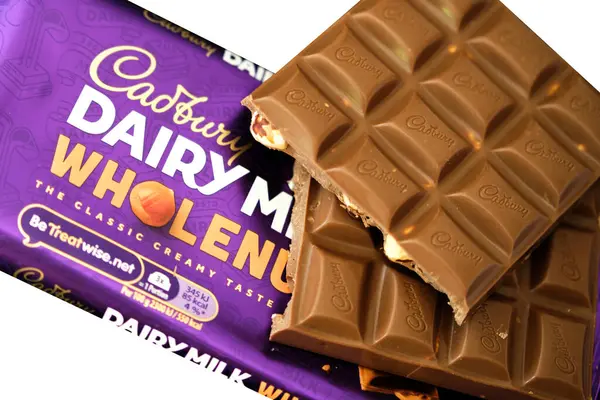 Londra İngiltere, 16 Mayıs 2025, Cadbury Süt Çubuğu Çikolata