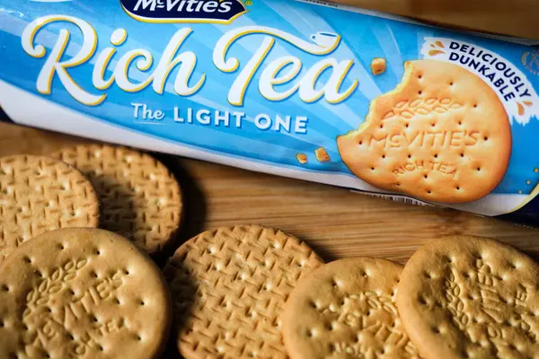 Londra İngiltere, 27 Mayıs 2025, İngiliz Favori McVities Dunkable Rich Tea Bisküvileri