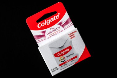 Londra İngiltere, 11 Haziran 2025, Colgate Diş Sağlığı Hizmetleri Paketi