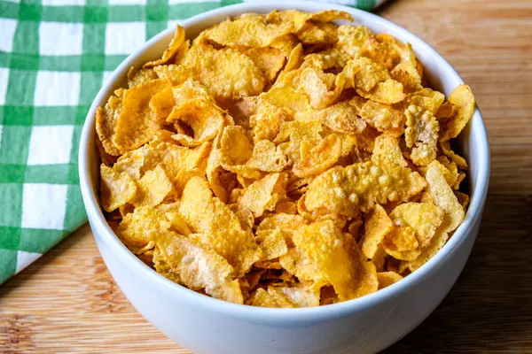 Londra İngiltere, 12 Haziran 2025, Klasik Mısır Gevreği Kahvaltısı