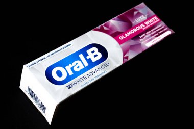 Londra İngiltere, 23 Haziran 2025, Oral B Kutulu Diş macunu Paketi