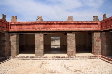 Palacio de Quetzalpapalotl, Meksika 'nın Meksika şehrinin dışında yer alan Teotihuacan' ın en etkileyici özellikleri arasındadır.