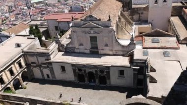 Vezüv Dağı ile Napoli 'nin manzarası