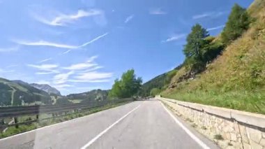 Motosiklet turu resimli dağ yollarında