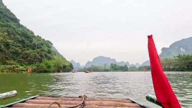 Bereketli manzaralarda huzurlu nehir yolculuğu