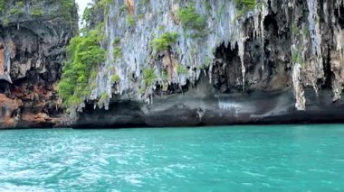 Krabi 'deki turkuaz sular ve bereketli uçurumlar