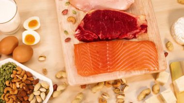 Etlerin, fındıkların ve yumurtaların çeşitliliği