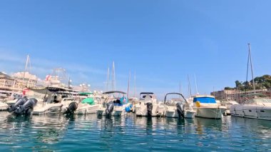 Monte Carlo 'da sakin bir tekne manzarası