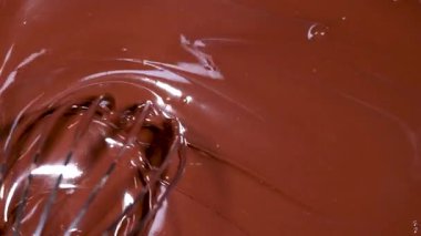 Karışık, zengin, erimiş bir çikolata
