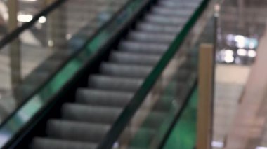 Boş yürüyen merdivenin zaman aşımı