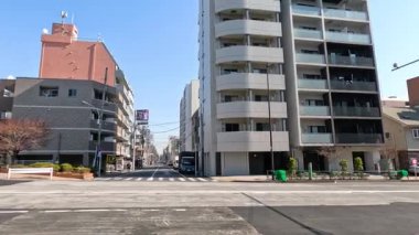 Sakin bir kentsel kavşağın zaman aşımı.