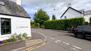 Beyaz Saray içki fabrikasına araba geliyor.