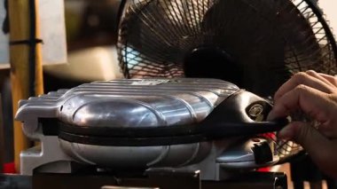 Aburi Saba bir restoranda hazırlanıyor.