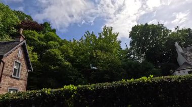 Glengoyne Damıtımevinin manzarası