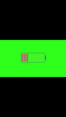 Bir pil simgesi, 20 saniyeden fazla şarj etme sürecini gösteren açık yeşil bir arkaplanda kademeli olarak doluyor