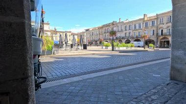 Libourne, Fransa 'da sokak temizleme aracı