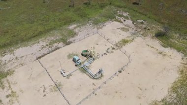 İnsansız hava aracı gaz madenciliğini yukarıdan yakaladı