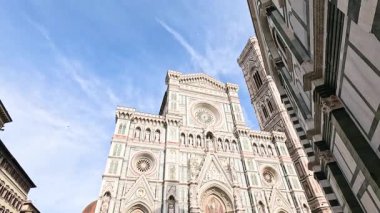 Floransa Katedrali 'nde hareketli şehir hayatı