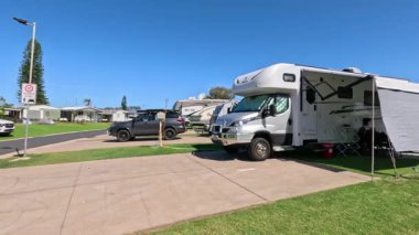 Karavan park yeri ve kamp alanı kuruluyor.