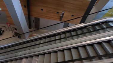 Melbourne Müzesi 'nde yürüyen merdiven