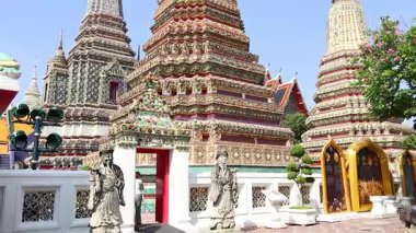 Wat Pho, Bangkok, Tayland 'da muhteşem pagodalar.