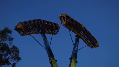 Coonabarabran 'da gece eğlenceli bir gezinti.
