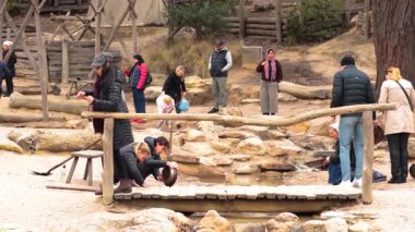 Ballarat, Avustralya 'da altın arayan insanlar