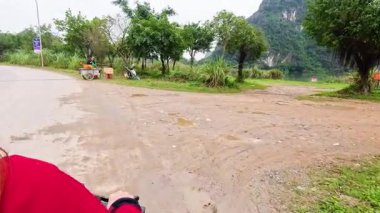 Motosiklet yolculuğunda Vietnam kırsalını keşfetmek