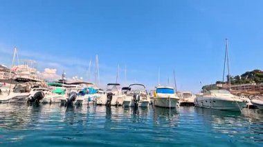 Monte Carlo 'da sakin bir tekne manzarası