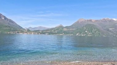 İtalya, Varenna 'da sakin sular ve dağlar