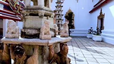 Tapınak avlusunda taş heykel, Wat Pho, Bangkok