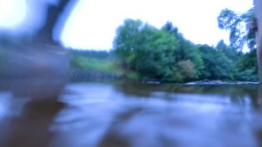 Köprü ve doğa manzarası