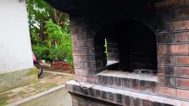 Tapınağın geleneksel tasarımının detaylı görünümü