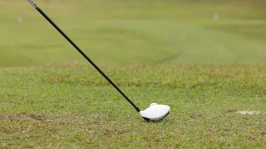 Golf topuna ilk atışta isabet etti..