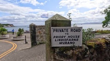 Sahil manzaralı özel yol