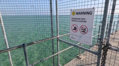 Kısmi iskele kapanışını gösteren uyarı işareti