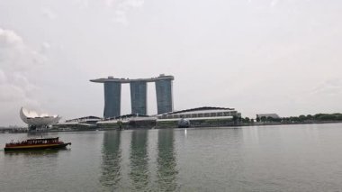 İkonik Marina Körfezi Sands siluetinin zaman aşımı.