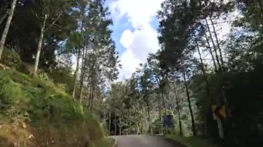 Bereketli yeşilliklerin içinden sakin bir durağa yolculuk