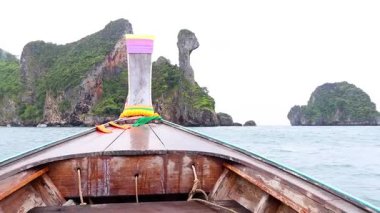 Tavuk Adaları, Tayland yakınlarındaki manzaralı tekne gezisi