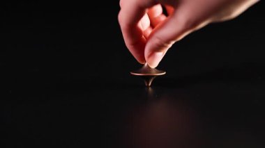 Bir yüzey üzerinde el dönüşü