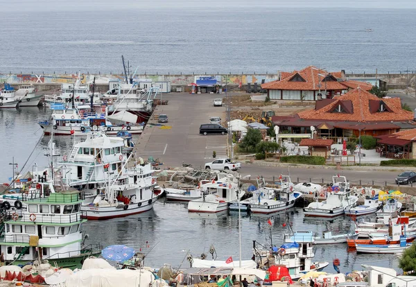 Sile Istanbul Turkey August Färgglada Fiskebåtar Och Restauranger Sile Port — Stockfoto