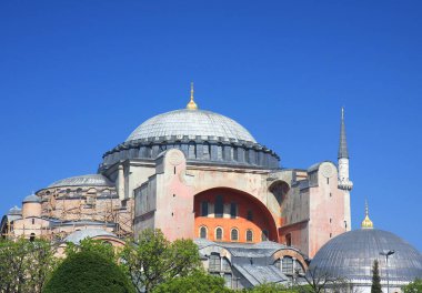 Ayasofya 'nın kapatılması ve İstanbul, Türkiye' de restorasyon çalışmaları