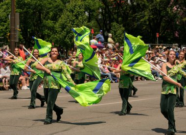 INDIANAPOLIS, In, USA-MAY 23. 2009: Indy 500 Geçit Töreni 'nde Kimliği Belirlenemeyen Kızlar