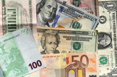 Renkli Avro ve Amerikan Doları banknotları ile geçmiş